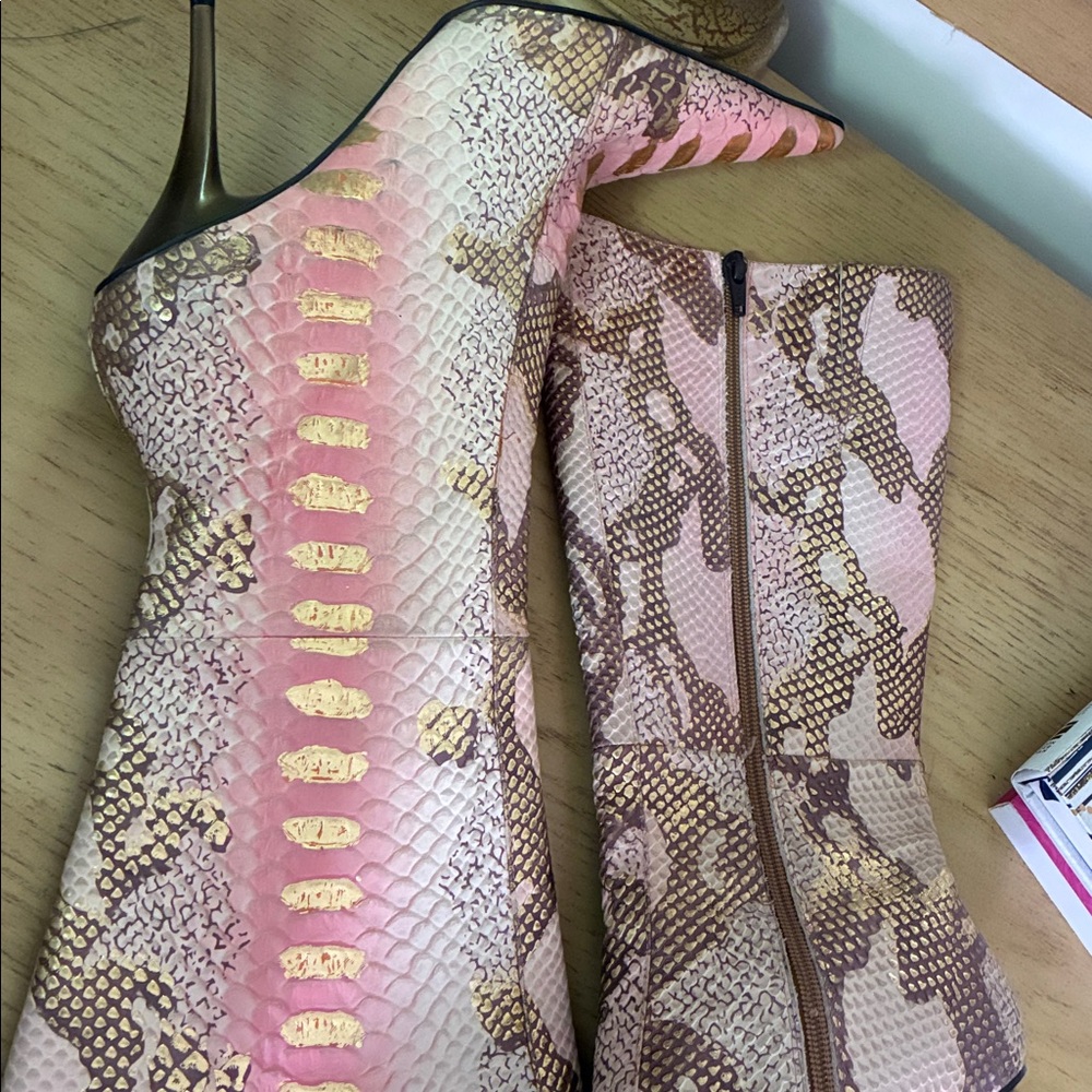 Genuine Leather Pink and Gold Snakeskin Print High Heel Boots EU39 Unbranded